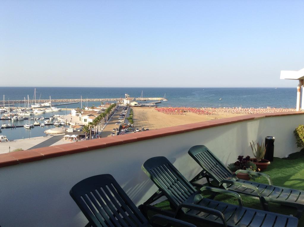 Hotel Borgo Marina Rodi Garganico Εξωτερικό φωτογραφία