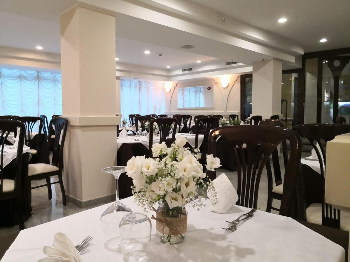Hotel Borgo Marina Rodi Garganico Εξωτερικό φωτογραφία